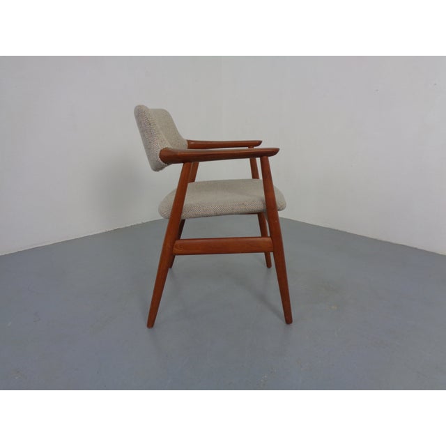 Brown Teak & Wool GM11 Armchair from Svend Aage Eriksen of Glostrup, Denmark, 1960s For Sale - Image 8 of 18