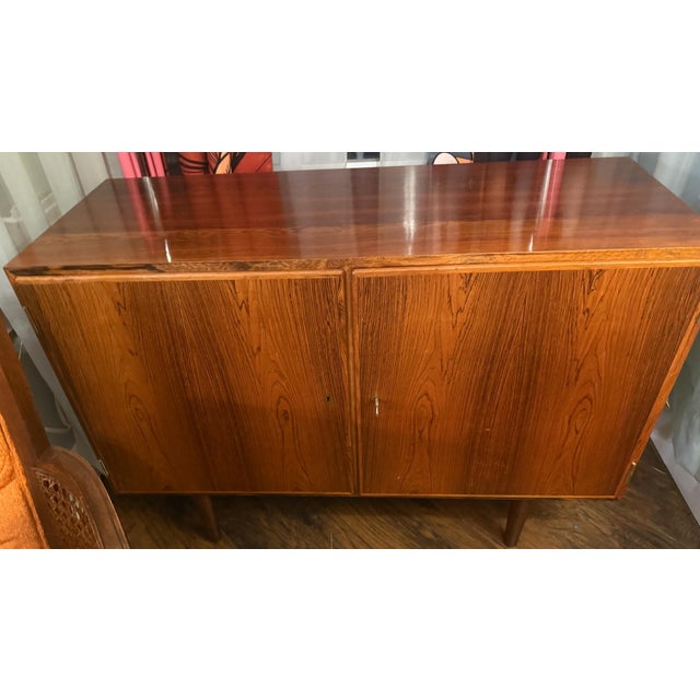1960s 1960s Carlo Jensen for Poul Hundevad & Co. Danish Rosewood Credenza For Sale - Image 5 of 9