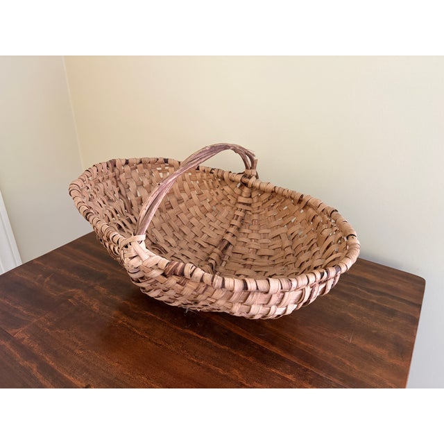 Antique American Splint Oak Basket With Handled Form, Early 20th Century For Sale - Image 4 of 11