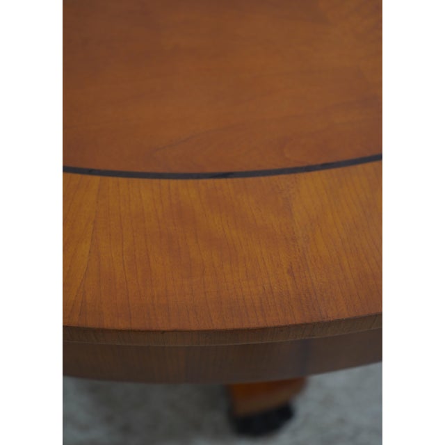 1970s Baker Neoclassical Cherry Inlaid Round Dining Table For Sale - Image 5 of 18