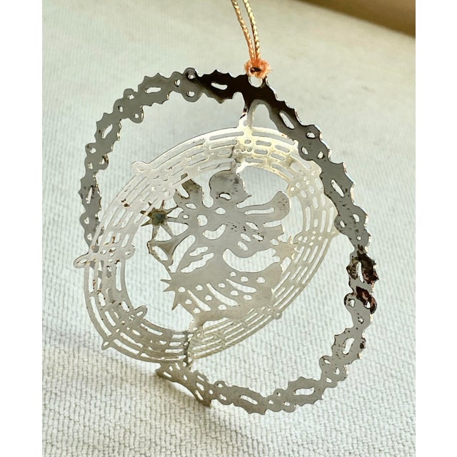 VINTAGE CHRISTMAS ANGEL ORNAMENT - PLATED BRASS - CHRISTMAS FANTASY Vintage polished and plated brass Christmas angel...