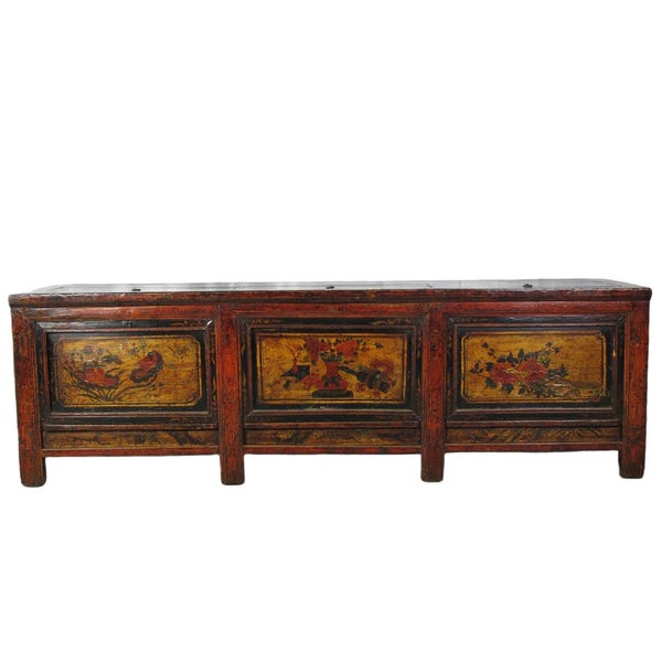 This hand painted antique Chinese trunk sideboard was used to store bedding and linen in the old time. There are 3...