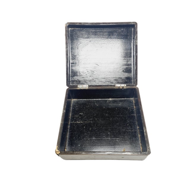 Japanese Lacquerware Box, 1950s For Sale - Image 6 of 11
