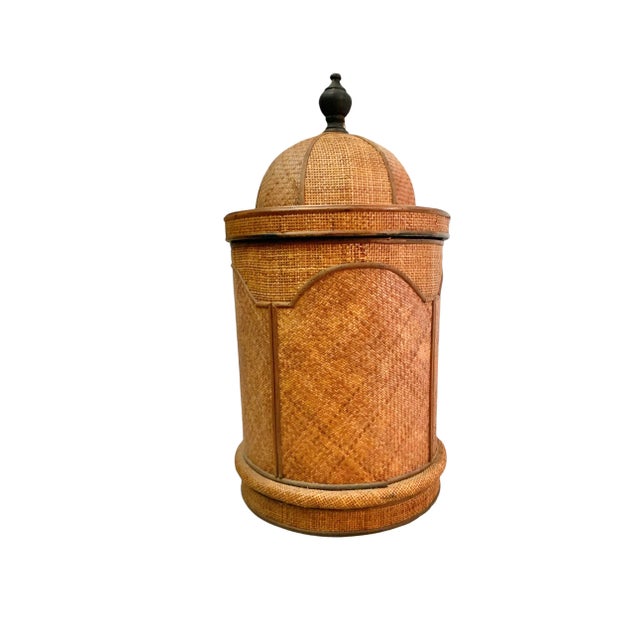 Asian Late 20th Century Vintage Large Storage Basket Wood With Handmade Woven Coat Eastern Style For Sale - Image 3 of 7