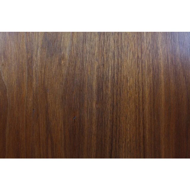 Model 5362 Extendable Coffee Table in American Walnut by Børge Mogensen for Fredericia Furniture, Denmark, 1970s For Sale - Image 6 of 11