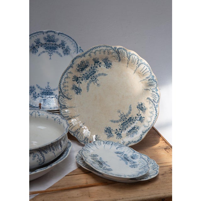 Earthenware Tableware from Saint Amand Hamage, 1890s, Set of 42 For Sale - Image 3 of 18
