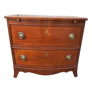 Vintage Georgian Style Mahogany Inlaid Serpentine Front Chest of Drawers , For Sale