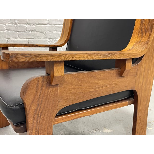 Mid Century Modern Sculpted Lounge Chair, Made in Italy, C. 1970s For Sale - Image 11 of 13