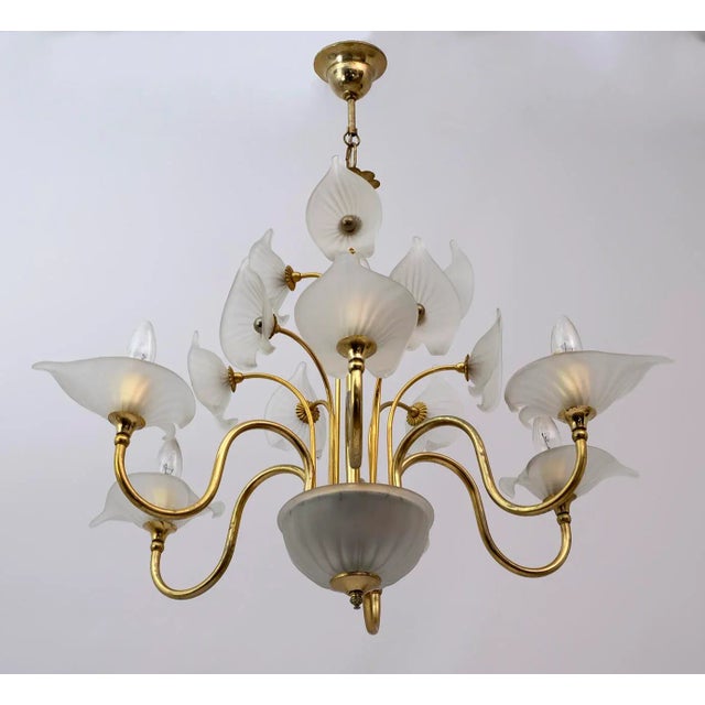 Mid-Century Modern Mid-Century Murano Lattimo and Brass Chandelier, Italy, 1970s For Sale - Image 3 of 9