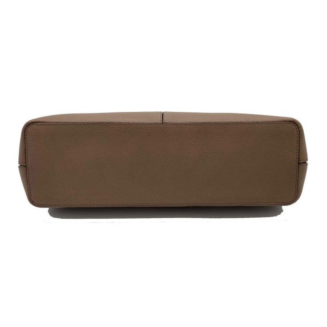 Late 20th Century Cartier Classic Beige Feminine Line Top Handle Bag For Sale In Philadelphia - Image 6 of 11