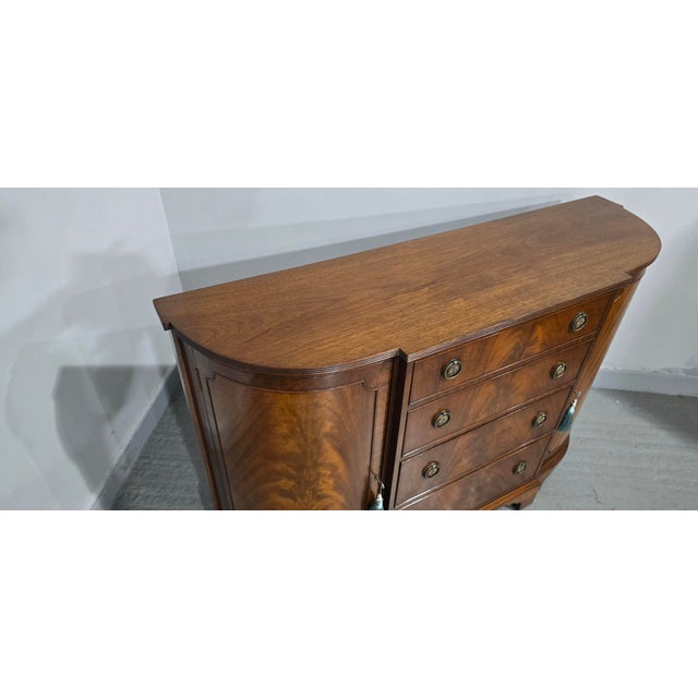 Small Mahogany Bowed Sideboard, 1920 For Sale - Image 12 of 13