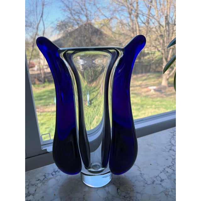 Mid 20th Century Jaroslav Svoboda Karlov Art Glass Vase Clear and Blue, Signed For Sale - Image 5 of 6