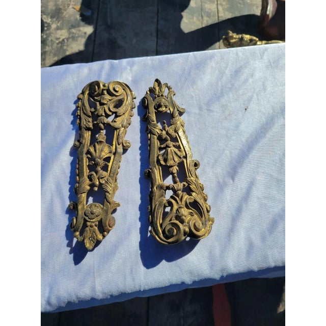 19th C French Ormolu Bronze Mounts Pair Gilt Gold Furniture Appliques For Sale - Image 4 of 10