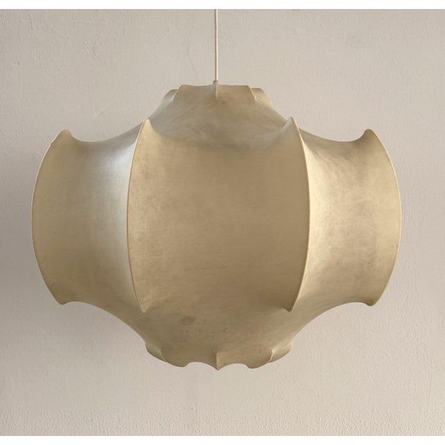 Mid-Century Modern Viscontea Pendant Cocoon Light by Achille and Pier Giacomo Castiglioni, 1960s For Sale - Image 3 of 18