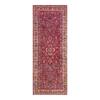 1920s Red Medallion Antique Samarghand Persian Sarouk Gallery Rug 5' 6"x 5' 3" Knotted Wool Carpet For Sale