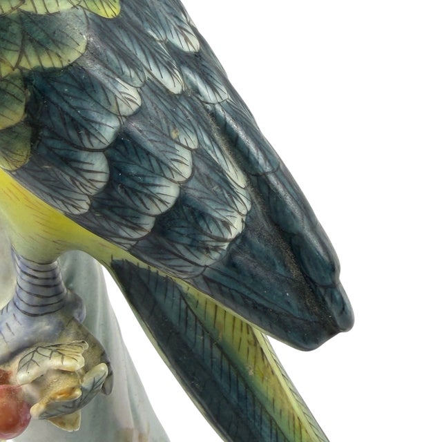 1970s Chinese Export Porcelain Parrots With Applied Fruit and Blossoms – A Pair For Sale - Image 12 of 15