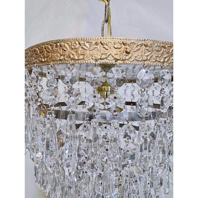 Vintage Hollywood Regency Florentine Brass Tiered Waterfall Crystal Wedding Cake Chandelier For Sale - Image 4 of 8