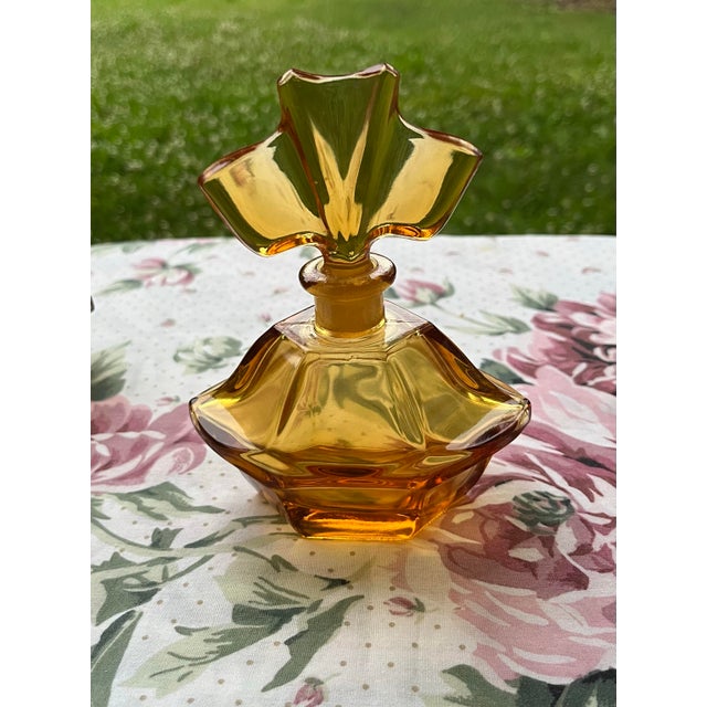 1930s 1930s Art Deco Czech Bohemian Cut Amber Glass Dresser/ Vanity Set - 3 Piece Set For Sale - Image 5 of 10