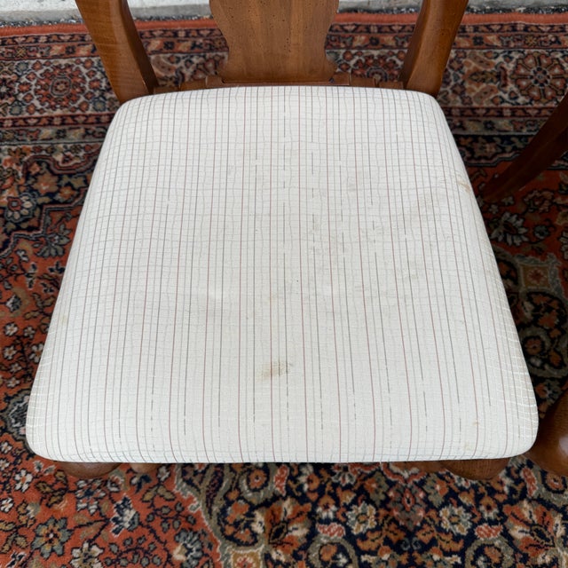 Vintage Thomasville Winston Court Collection Queen Anne Solid Cherry Dining Chairs - A Pair (A) For Sale - Image 10 of 16