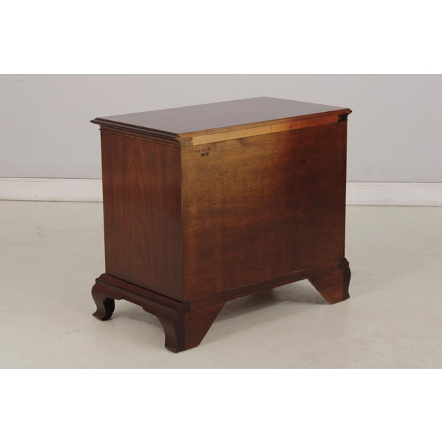 Kindel Mahogany Block Front Goddard For Sale - Image 13 of 15