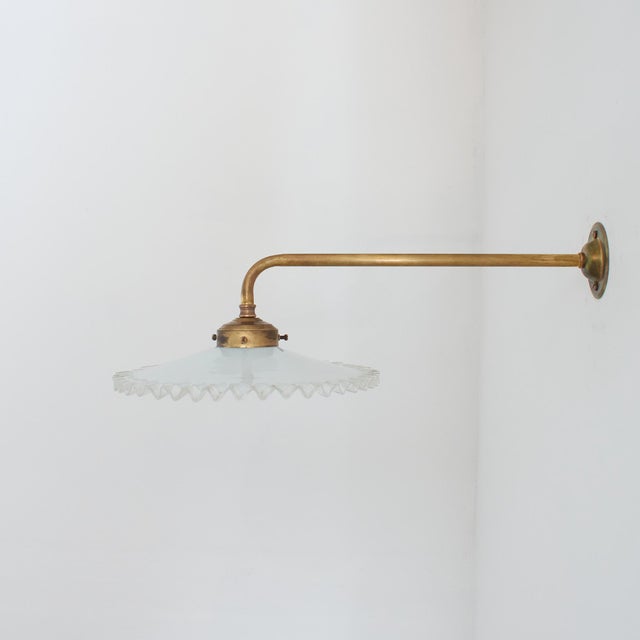 Antique French Coolie Milk Glass Frilly Wall Light, 1920s For Sale - Image 3 of 7