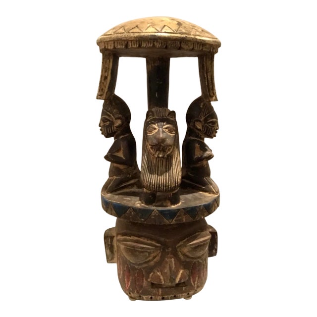 Mid-Century Modern Vintage African Tribal Carved Wood Stool For Sale