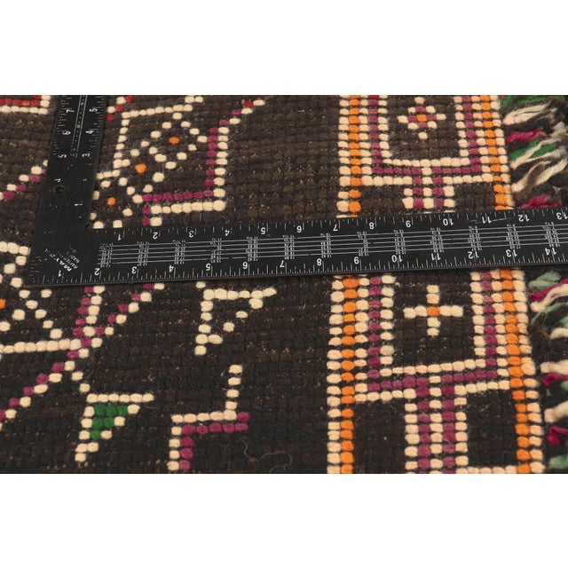 Textile Vintage Beni MGuild Moroccan Rug, 05'11 X 09'05 For Sale - Image 7 of 10