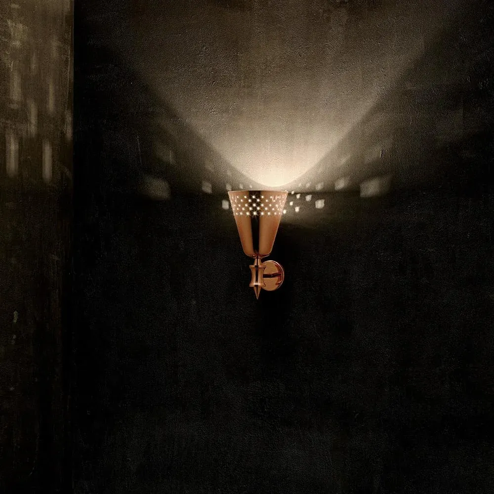 Delightfull Charles Wall Light
