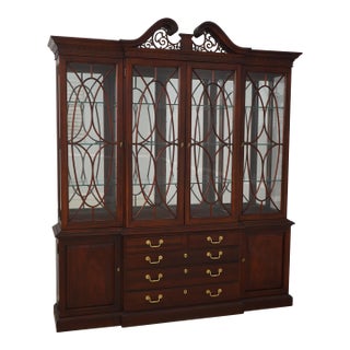 Thomasville 18th Century Collection Mahogany Breakfront China Cabinet For Sale
