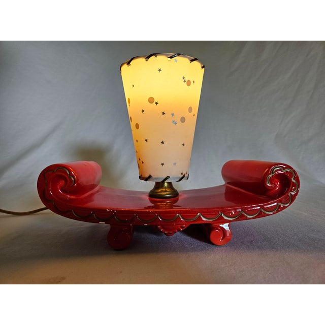 Mid-Century Modern 1950s Mid-Century Modern Fiberglass and Ceramic Electric Table Lamp For Sale - Image 3 of 6