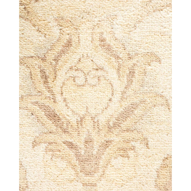 Contemporary Vintage Traditional Hand Knotted Wool Area Rug, Ivory - 6'1" X 8'10" For Sale - Image 3 of 9