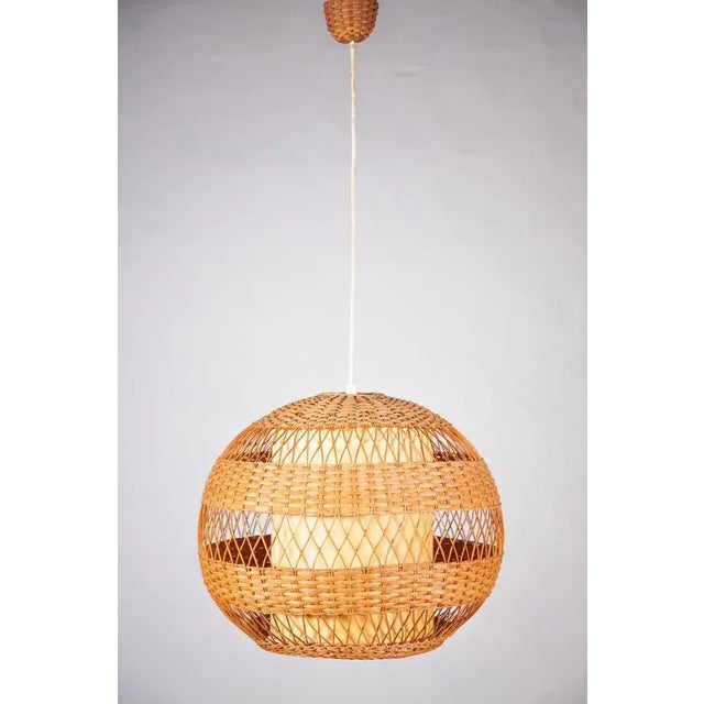 Organic Wicker and Rattan Globe Pendant Light, 1950s For Sale - Image 3 of 9