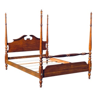 Thomasville Cherry Chippendale Queen Sized Four Poster Bed For Sale