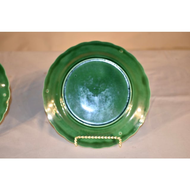 Green Pair of 19th Century Wedgwood Green Majolica Sunflower Plates For Sale - Image 8 of 9