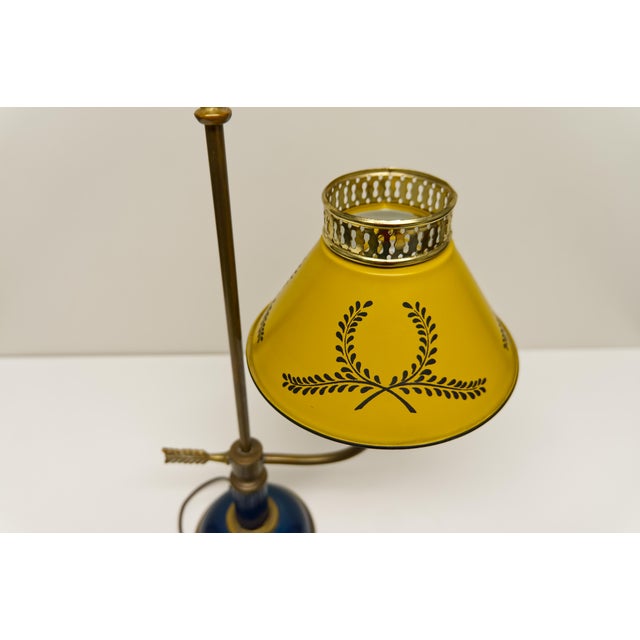 Early 20th Century French Bouillotte-Style Tole Table Lamp For Sale In Louisville - Image 6 of 11