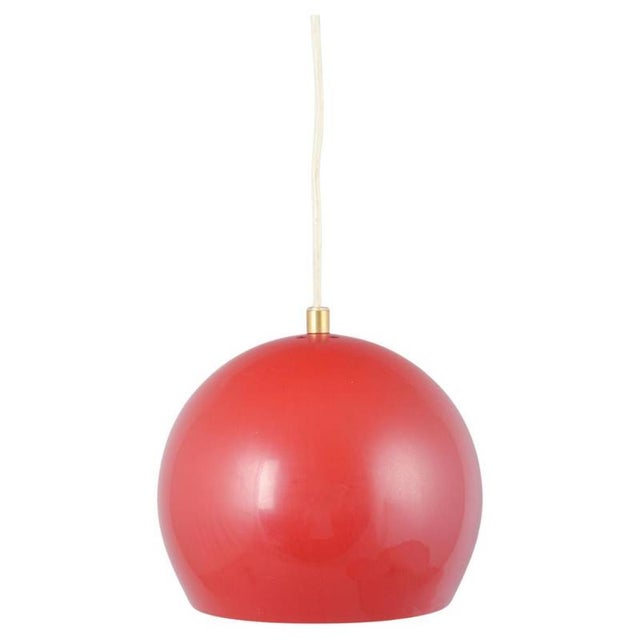 1960s Topan Pendant Lamp in Red Lacquered Metal by Verner Panton for Louis Poulsen, 1960s For Sale - Image 5 of 5
