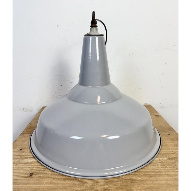 Large Industrial British Grey Enamel Factory Pendant Lamp from Benjamin, 1960s For Sale - Image 15 of 18