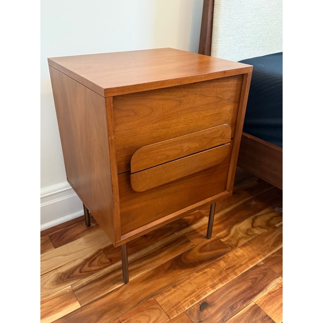 Two West Elm Gemini nightstands in Walnut. Bought in 2020, selling due to a move. Excellent condition.