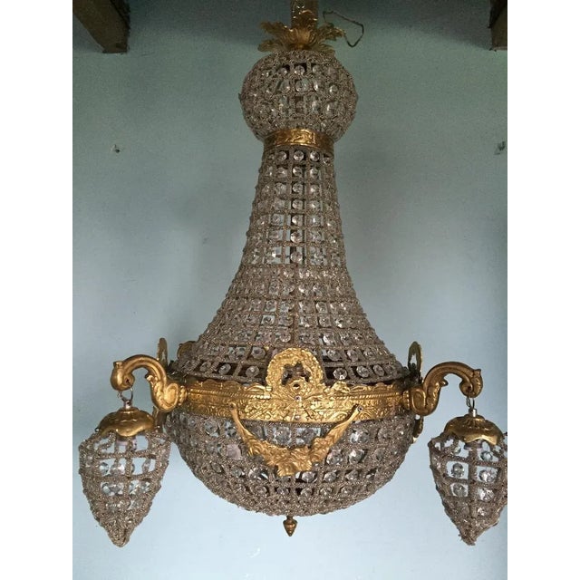 French Late 20thC French Louis XVI Gold Swan Beaded Chandelier For Sale - Image 3 of 13
