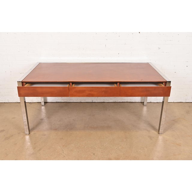 1970s Leon Rosen for Pace Collection Leather and Polished Steel Executive Desk, 1970s For Sale - Image 5 of 14