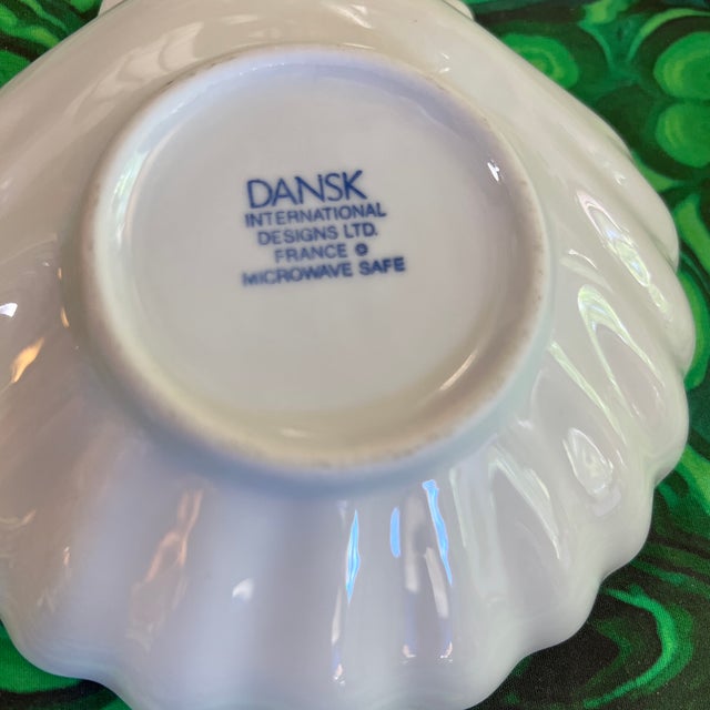 Pair of White Ceramic Seashell Plates For Sale - Image 4 of 9