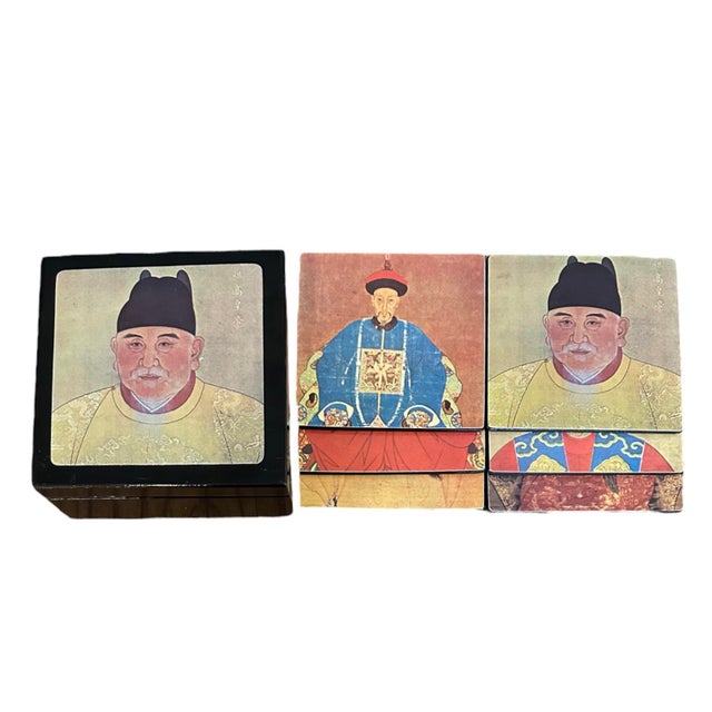 Portraiture Vintage Chinoiserie Chinese Ancestor Lacquerware Decorative Box With Set of 6 Coasters in the Manner of Mottahedeh , C.1970 For Sale - Image 3 of 11