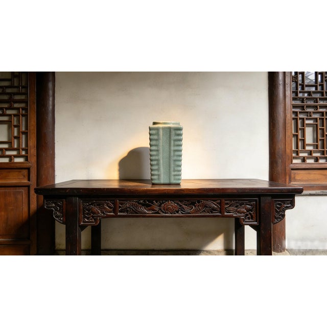 W-7cm,H-17.5cm Experience the beauty and elegance of Chinese history with our Chinese Vintage Porcelain Handcrafted with...