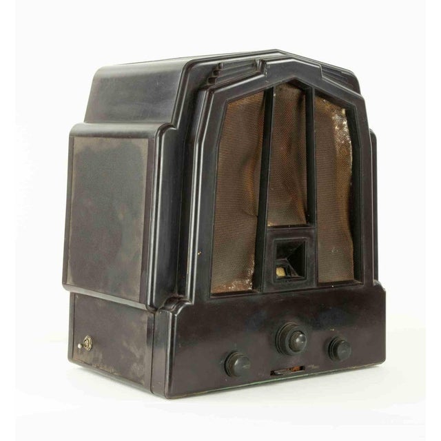 Ekco Type RS2 Radio Receiver. Produced in 1932 ca. Fair condition due to the time.