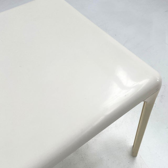 Artemide White Stadio 80 Dining Table by Vico Magistretti for Artemide, 1970s For Sale - Image 4 of 11