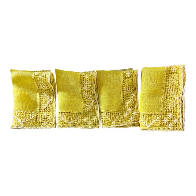 Vintage the Irish Linen Shop LTD Luxury Tablelinen Placemat & Doily or Napkins Made in Italy Set of 4 Pieces 100% Linen and Lace For Sale