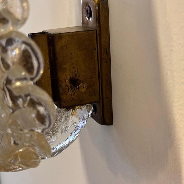 Single Leaf Sconce in Pulegoso Glass with Gold Accents attributed to Barovier & Toso, 1950s For Sale - Image 16 of 18