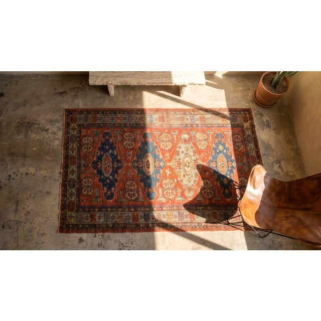 Red 19th Century Caucasian Soumak Carpet ( 5' x 8'3" - 153 x 252 ) For Sale - Image 8 of 8