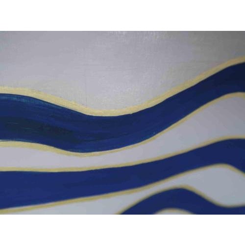 In this elegant abstract composition, Anna Maria Caboni explores rhythm and continuity through the fluid repetition of...
