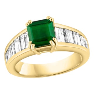 1.58 Ct Cushion Cut Colombian Emerald & 1.5 Ct Diamond Ring in 18K Yellow Gold For Sale